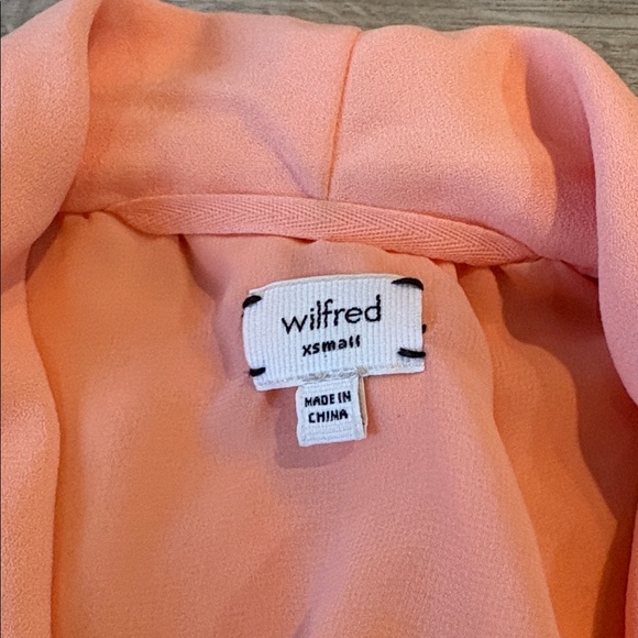 Aritzia Wilfred Sabine Wrap Front Tie Mini Dress Size XS Salmon Colour - Picture 2 of 6